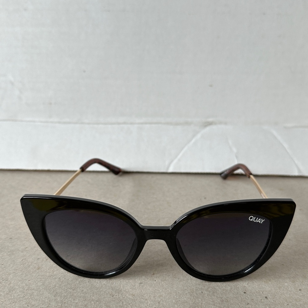 Quay Australia Black Cat-Eye Sunglasses